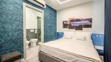 Kahden hengen classic-huone | Tallelokero huoneessa, äänieristys, ilmainen Wi-Fi