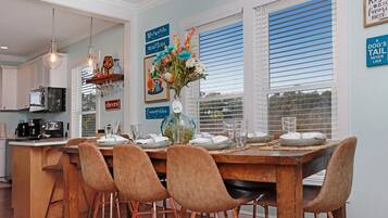 House, Multiple Beds (Indian Shores Cottage) | Dining
