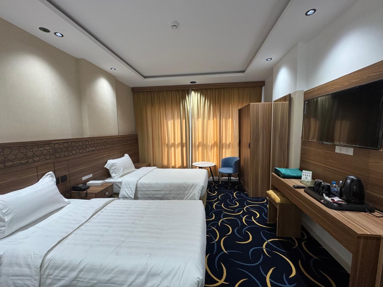 Zweibettzimmer, Stadtblick