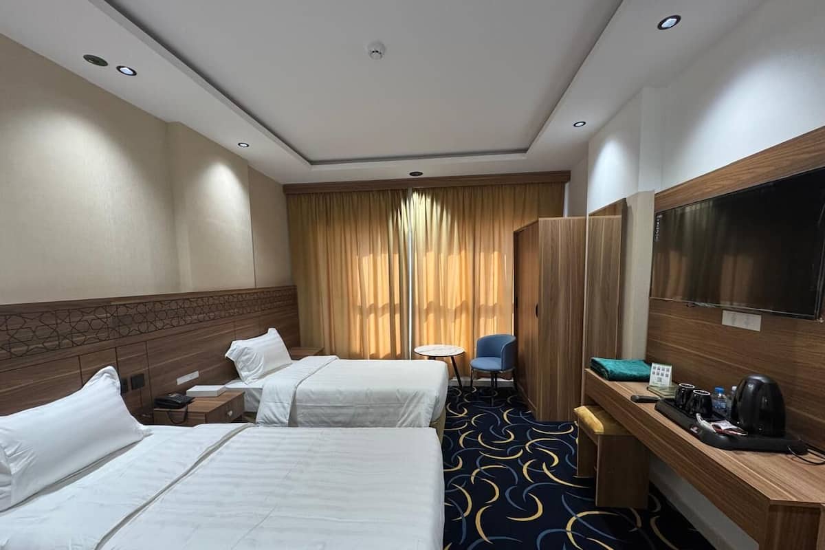 Zweibettzimmer, Stadtblick