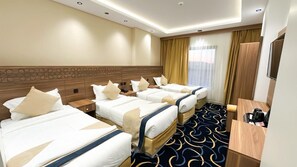 Premium bedding, Select Comfort beds, free WiFi, bed sheets - Makin Hotel (Madinah)