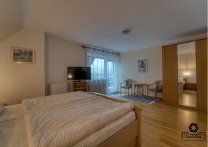 واي فاي وملاءات أسرّة