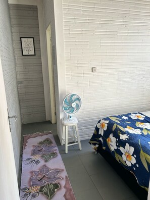 2 bedrooms, iron/ironing board, WiFi, bed sheets - Mirante da Maré Guesthouse AP 01 (Imbituba)