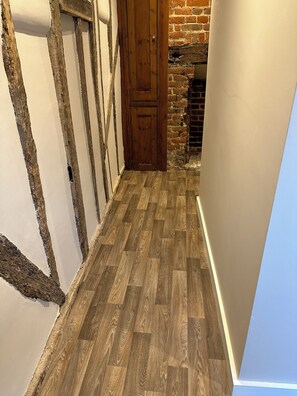 Interior - The Castle City Centre Apartment Canterbury, Kent (Canterbury)