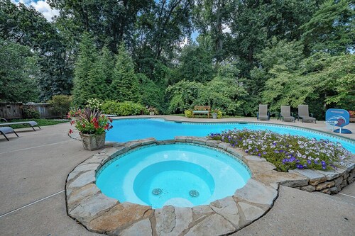 Luxury Retreat Near MLB All-Star, World Cup & America 250 Events