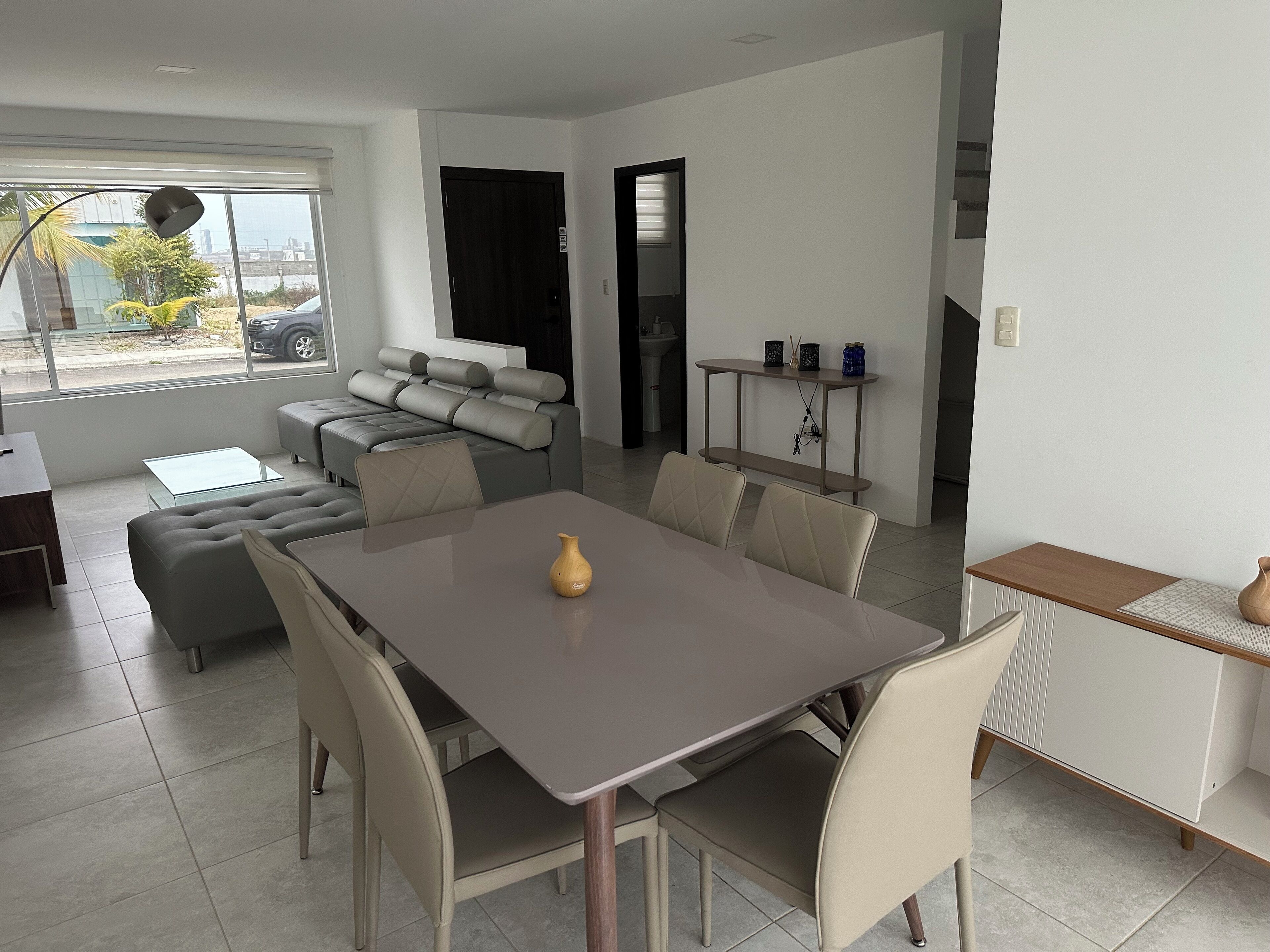 Family House, 3 Bedrooms, Air conditioning | Dining