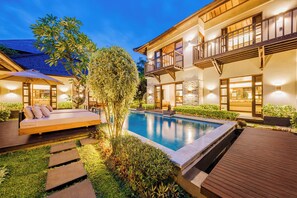 Pool - Villa Jalamati - 3 BDR Luxury Escape, Prime Area (Kerobokan Kelod, Kec. Kuta Utara, Kabupaten Badung)