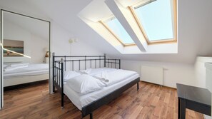Appartement (52) | Fer et planche à repasser, accès au Wi-Fi (inclus)