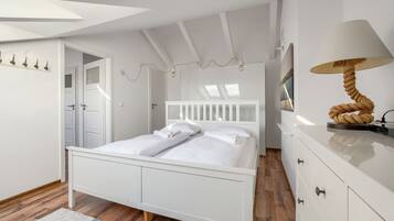 Apartamento (52) | Ferros/tábuas de passar roupa, Wi-Fi de cortesia