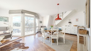 Apartamento (50) | Área de estar | TV de tela plana