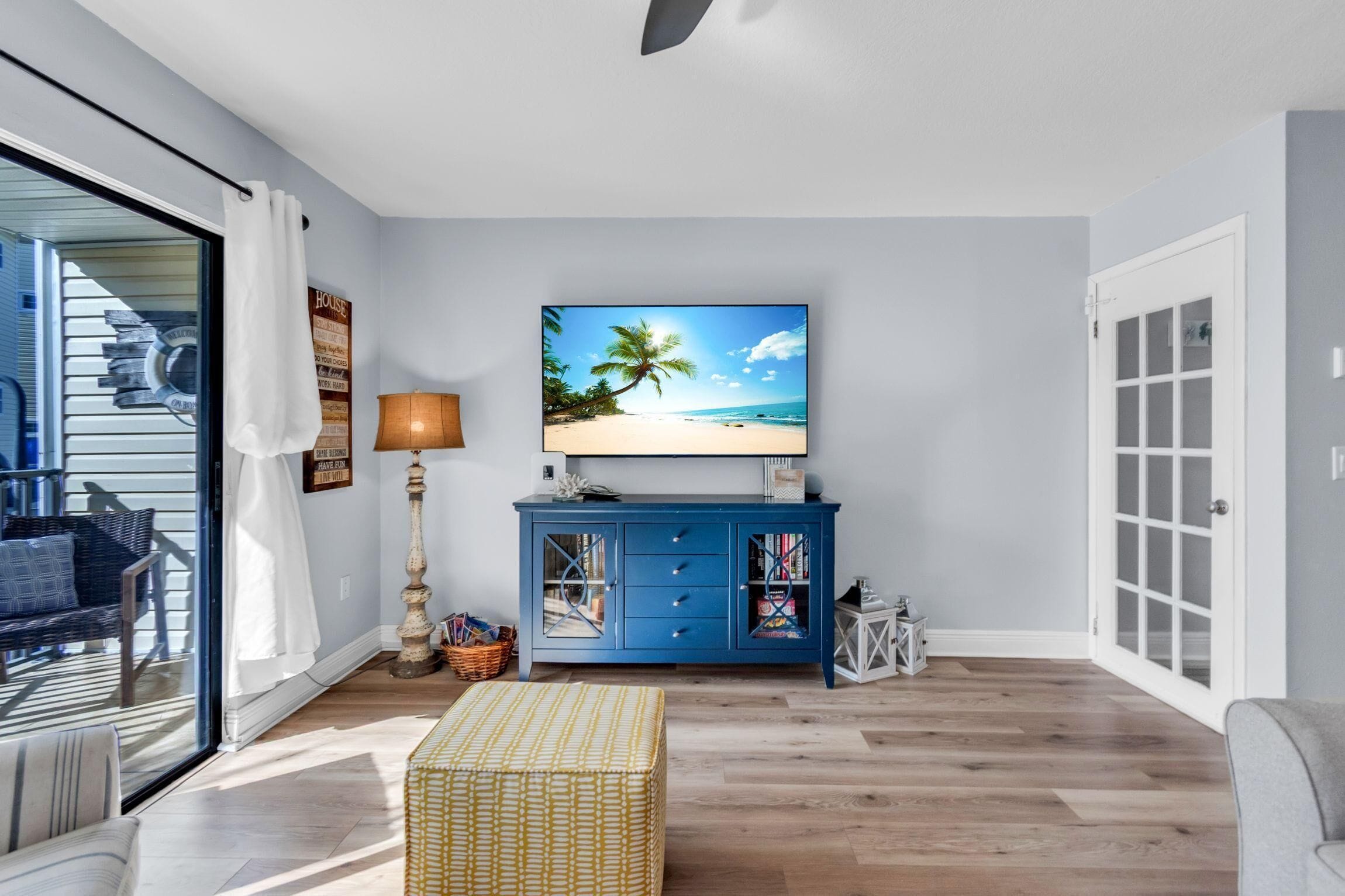 Villa, Multiple Beds (Bayview Villas 121 - Bayview Shores) | Living area