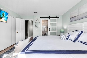 Villa, Multiple Beds (Bayview Villas - Bayview Shores) | 2 bedrooms