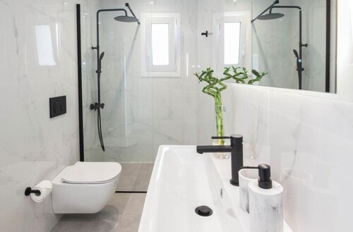 WhiteWave • Sea View Luxury 2BR • Athens Riviera