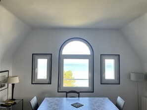 Dining - Ciel et Mer, Apartment with sea view and garden (Varengeville-sur-Mer)