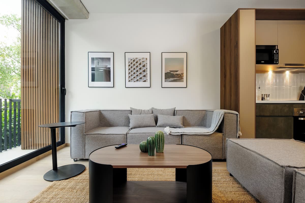 Appartement, 3 slaapkamers (213) | Woonruimte | Flatscreentelevisie en vloerwarming