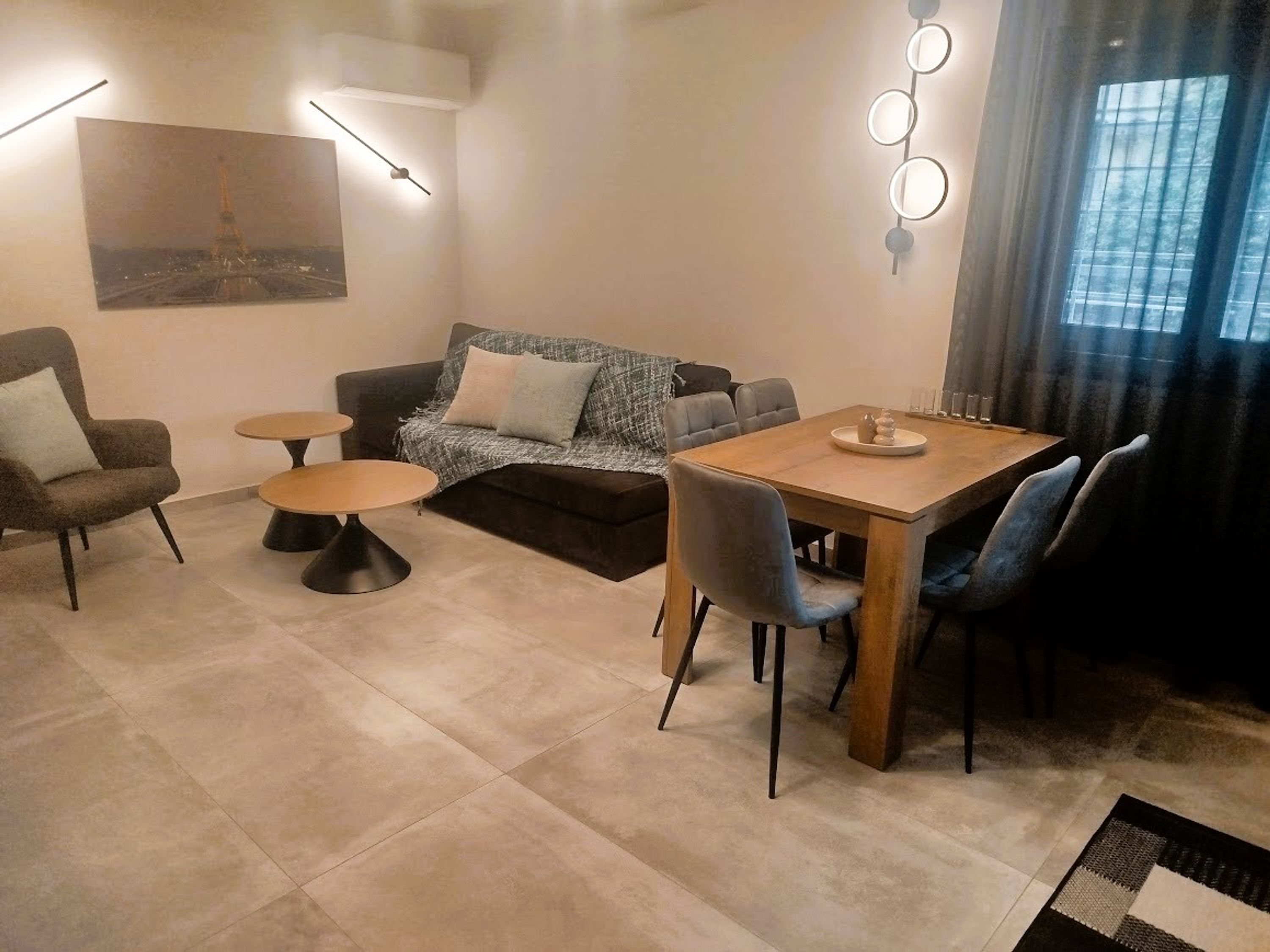 Télévision, espaces bureaux