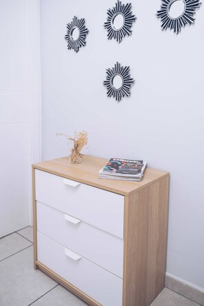 Interior - Stylish One-Bedroom Apartment in Prime Central Location (Gibraltar)