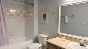 Hair dryer, towels - Runaway Beach Club 1 Bd Villa (LRW 17101) (Kissimmee)