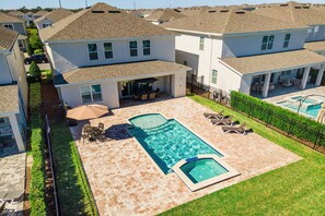 A heated pool - Encore Resort 5 Bedroom Home with Pool (2514) (Kissimmee)