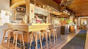 Bar (in der Unterkunft)