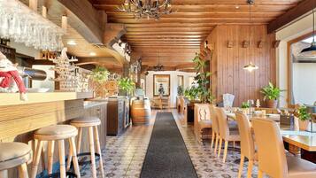 Bar (a l'allotjament)