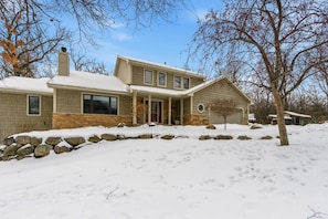 Exterior - Where City meets Country (Elk River)