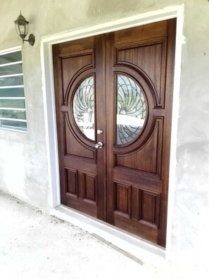 Exterior detail - Spacious Luxe Art House (Jennings)