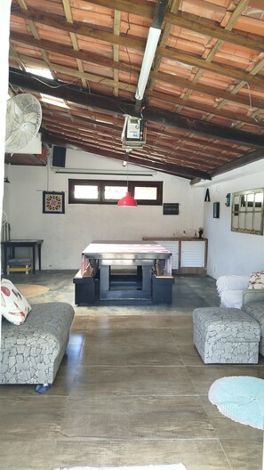 Interior - Secret Corner, ideal for families, nature, safety, rest, and leisure. (Ubatuba)