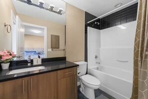 Towels, soap, toilet paper - Family-Friendly 3-Bed | Super Close to Airport! (Calgary)