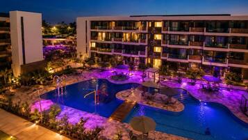 Apartment | Pool