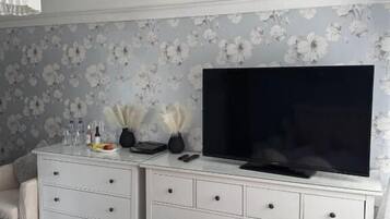 Deluxe-Doppelzimmer, Nichtraucher, Gartenblick | Wohnbereich