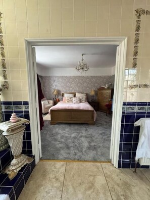 Superior Double Room, Non Smoking, Garden View | Interior - West Ave Exeter (Exeter)