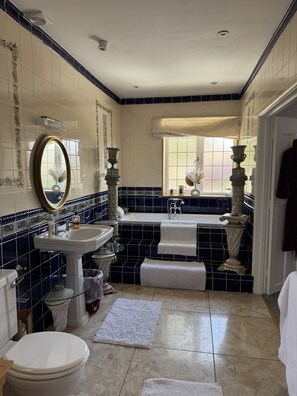 Superior Double Room, Non Smoking, Garden View | Bathroom - West Ave Exeter (Exeter)