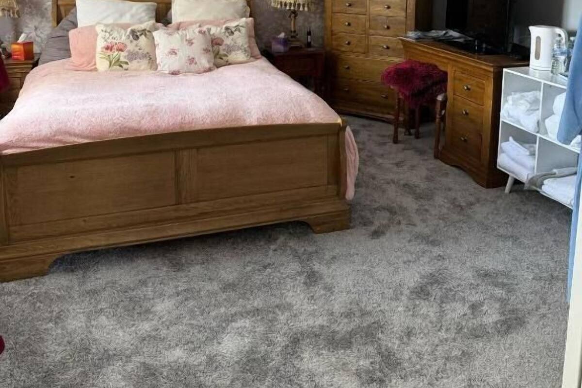 Superior Double Room, Non Smoking, Garden View | In-room safe, free WiFi