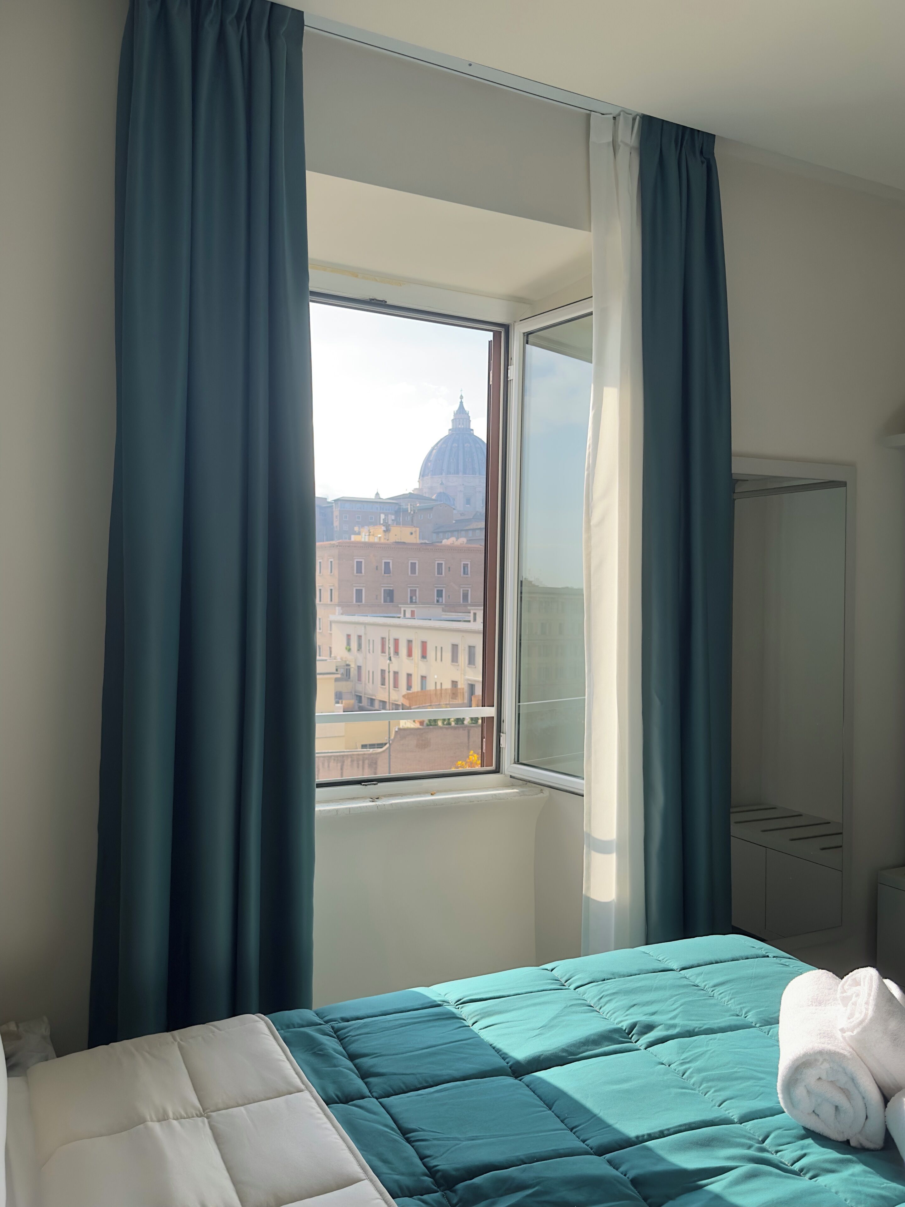 Desk, iron/ironing board, free WiFi