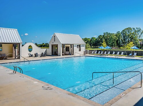 2-bedroom Townhome in Vibrant East Montgomery neighborhood