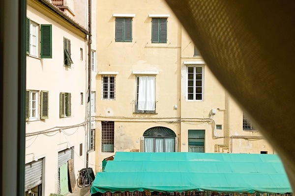 Camera Standard con letto matrimoniale o 2 letti singoli, vista città | Vista dalla camera