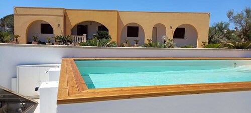 Apartment 'Appartamento Lucia' mit Meerblick, WLAN und Klimaanlage