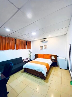 Superior Double or Twin Room, Courtyard View | Interior - HOTEL MADRIGGAL (Portoviejo)