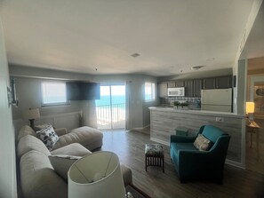 Interior - Seaside Hideaway- loaded with resort amenities! (Myrtle Beach)