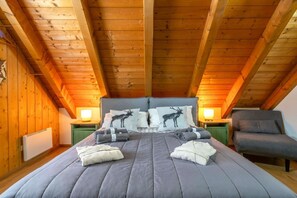 4 bedrooms, iron/ironing board