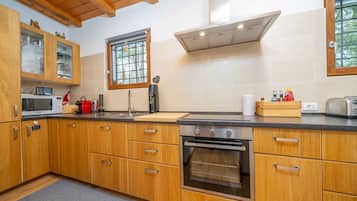 Fridge, microwave, dishwasher, toaster