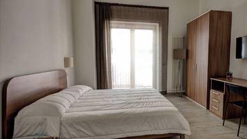 Departamento estándar | Tabla de planchar con plancha y wifi gratis