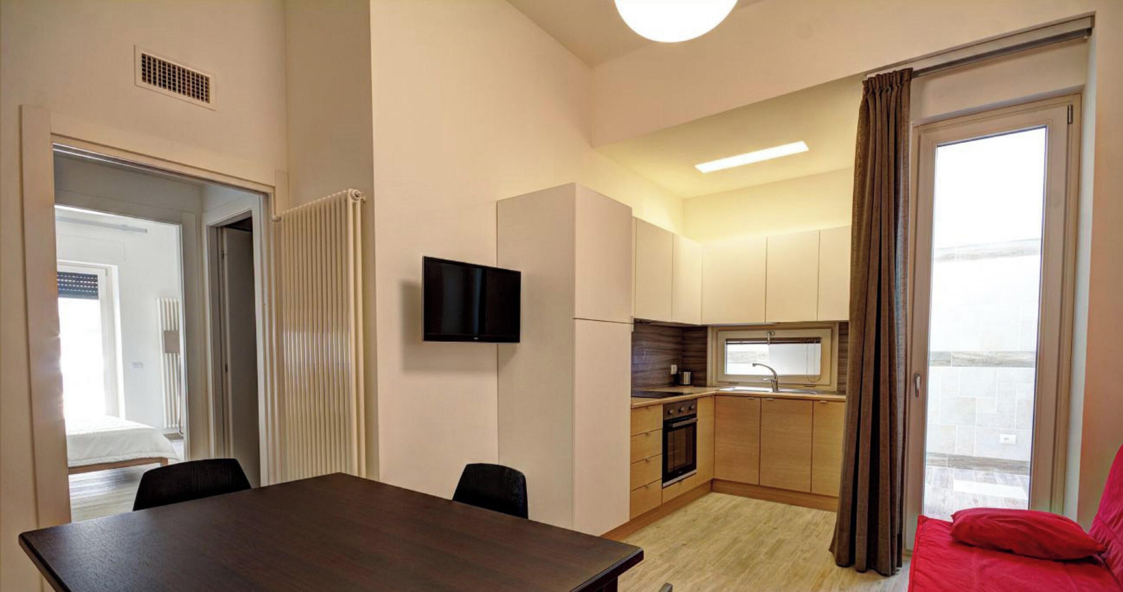 Standard Apartment | Iron/ironing board, free WiFi