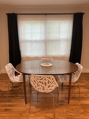 Dining - The Architects Suite
Well appointed two bedroom one bath apartment Statesville. (Statesville)