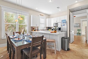 独立别墅, 多张床 (Miramar Beach Villa 111) | 私人厨房