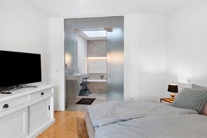 WiFi, bed sheets, wheelchair access - Hygge Home Black Forest – Arrive. Breathe. Feel at Home. (Villingen-Schwenningen)