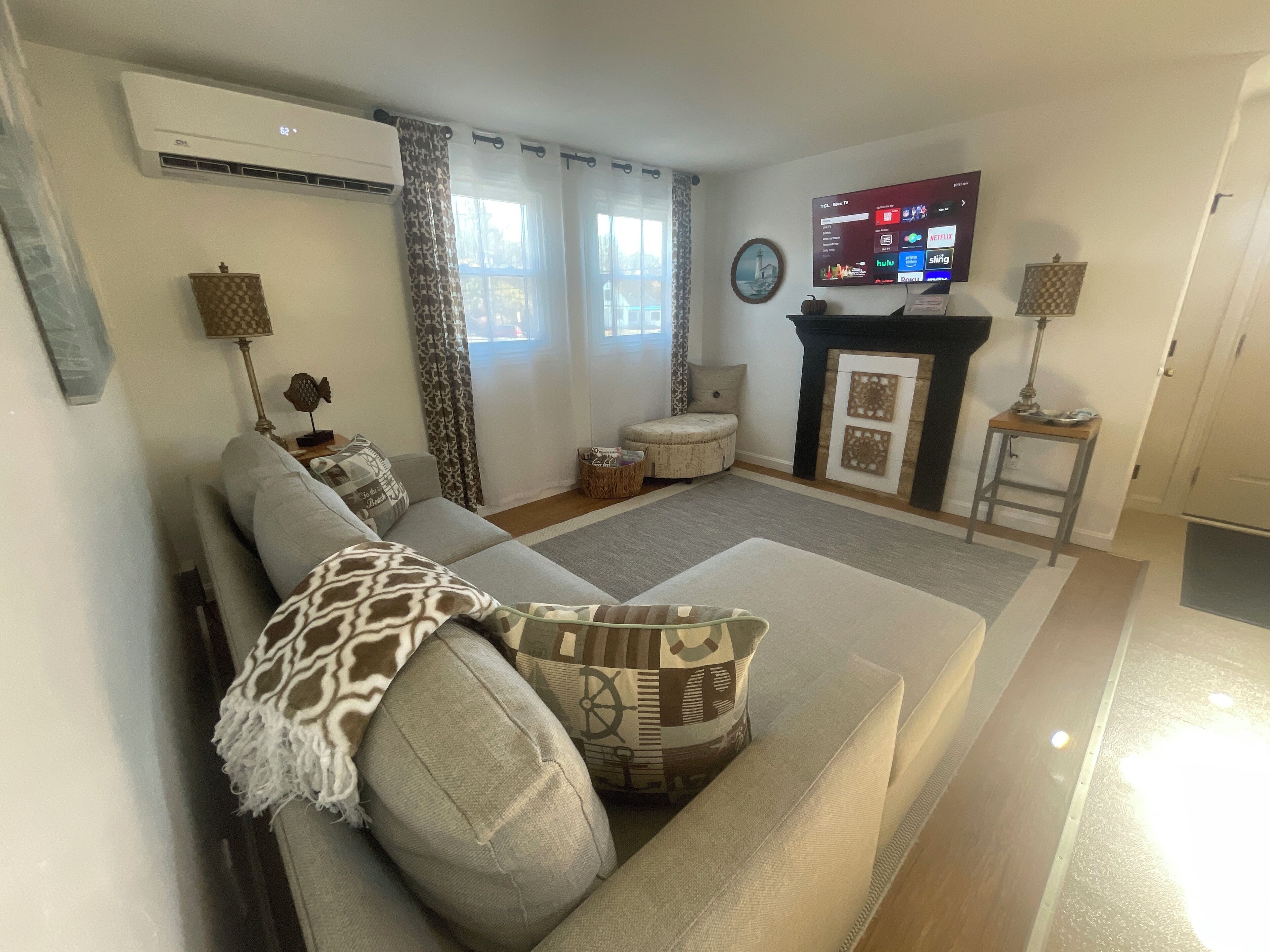 Smart-TV, DVD-Player, Bücher