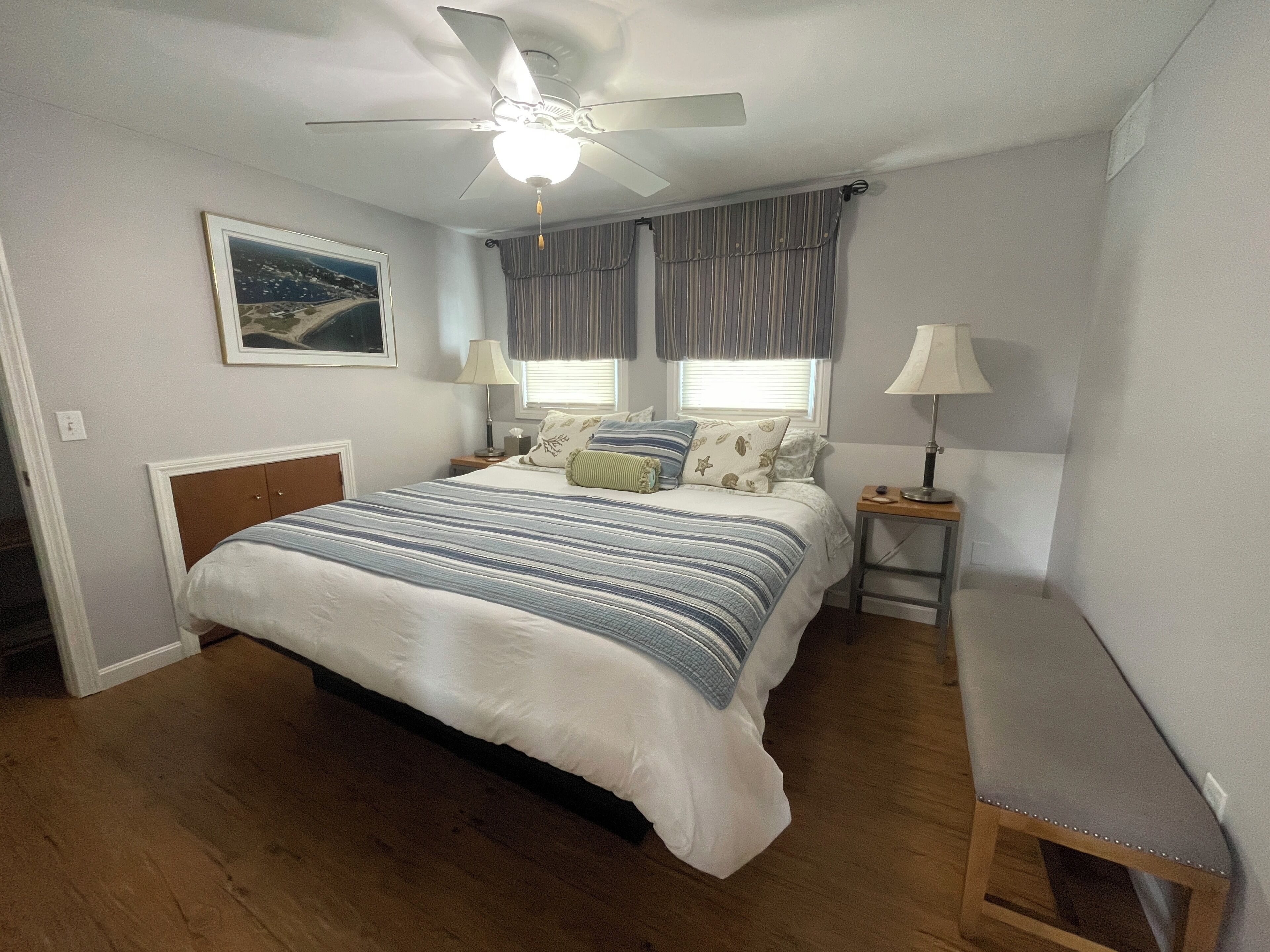 Fer et planche à repasser, Wi-Fi, draps fournis