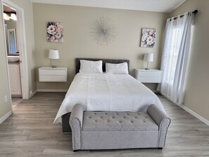 3 habitaciones, escritorio, tabla de planchar con plancha y wifi 
